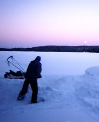 Gary De Kock digs in on Mijinemungshing Lake as twilight sets in 